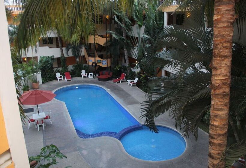 فندق Palapa Palace