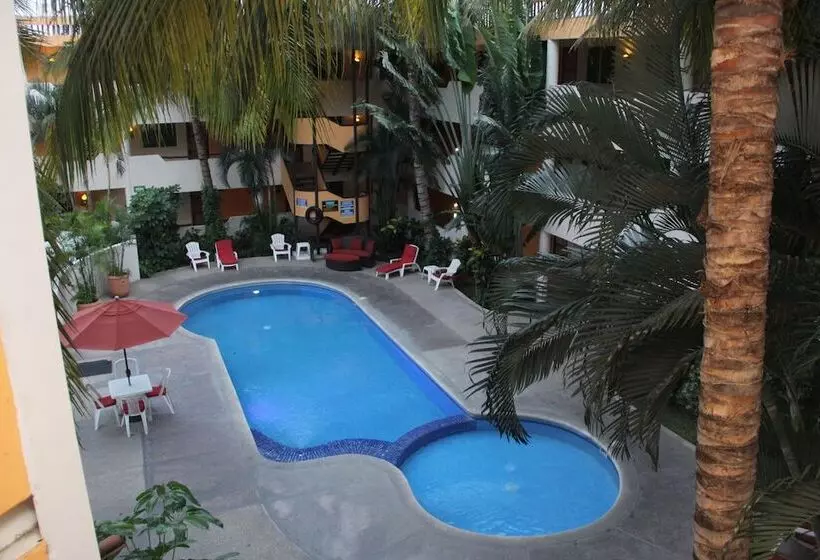 ホテル Palapa Palace