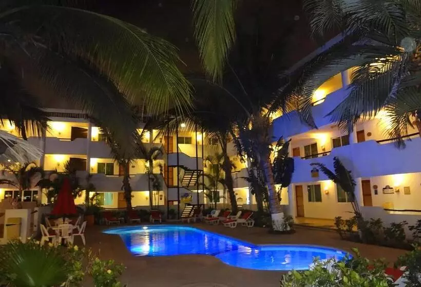 ホテル Palapa Palace