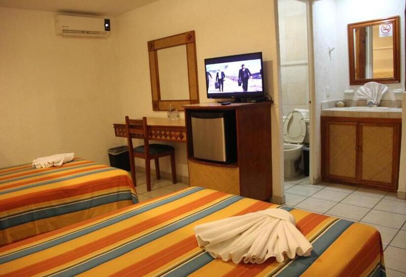 فندق Palapa Palace