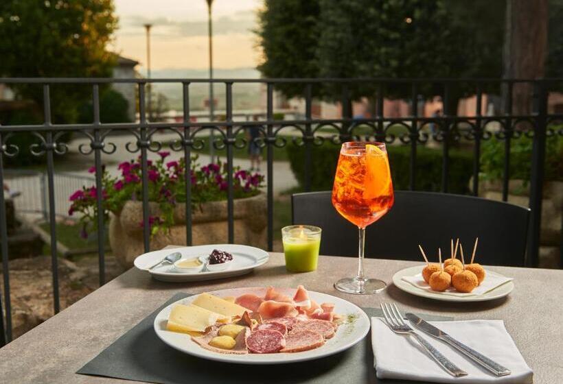 فندق Ristorante La Ginestra