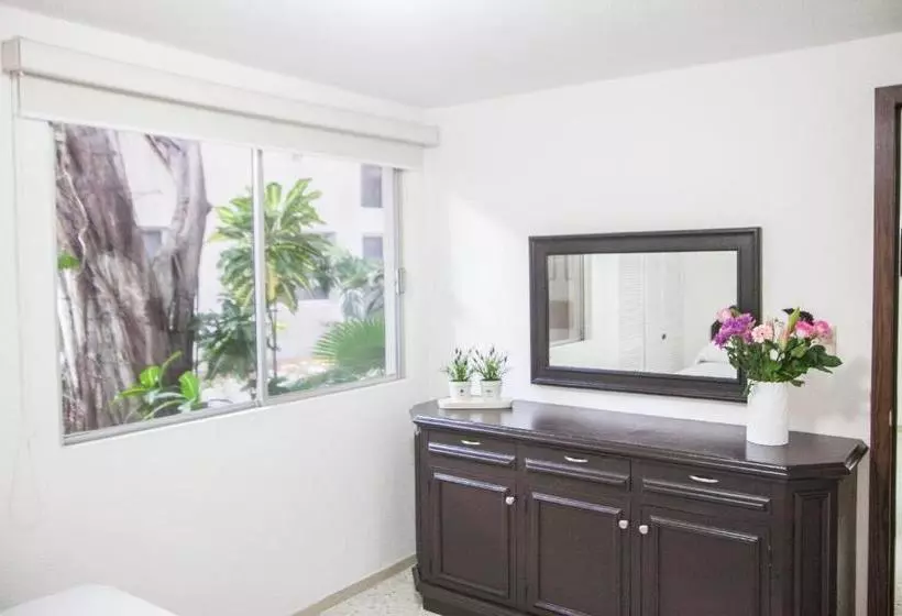 هتل Suites Lafragua