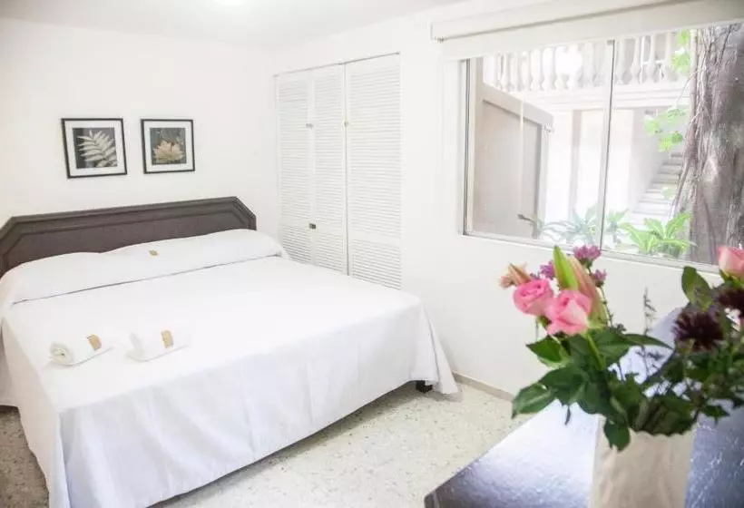 هتل Suites Lafragua