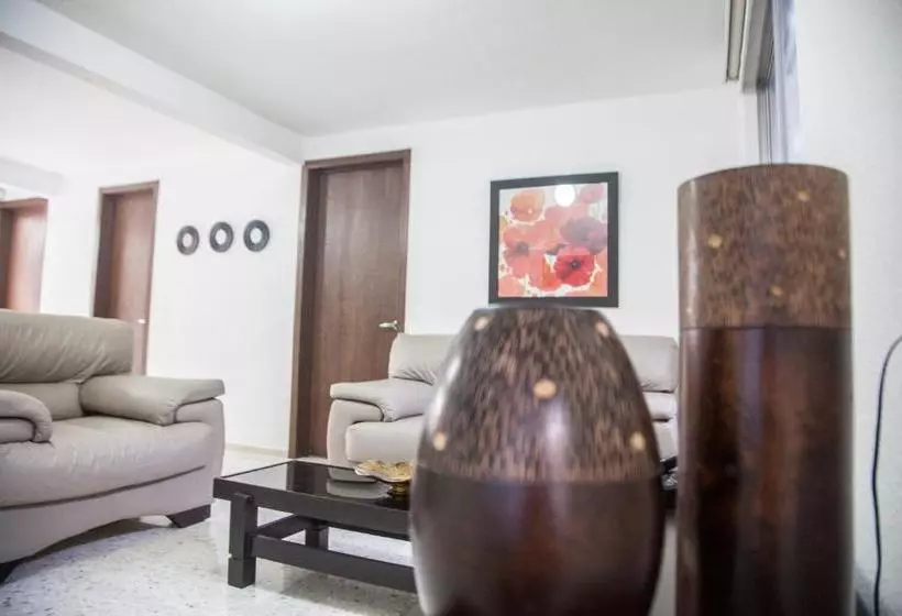 هتل Suites Lafragua