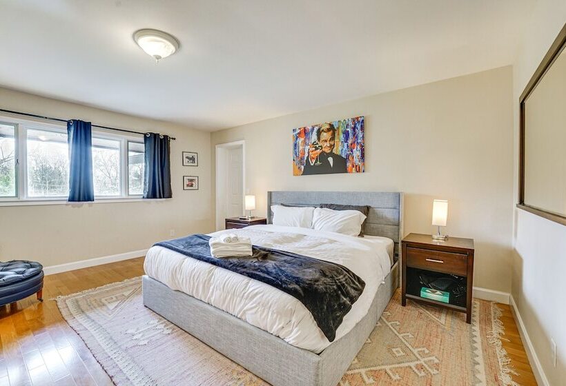 Bloomfield Retreat W/ Pool: 6 Mi To Riverside Park