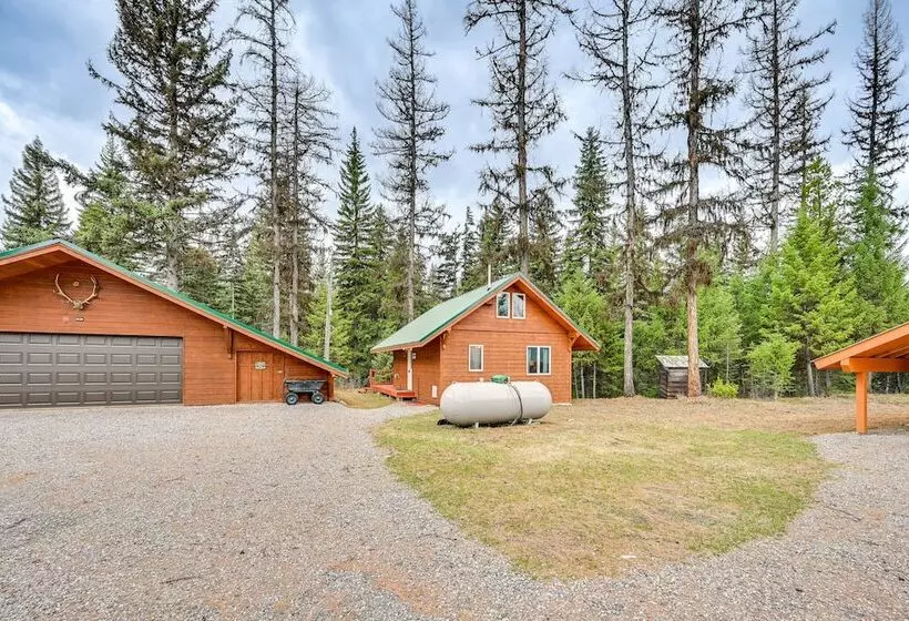 Cozy Bigfork Cabin W/ Canoes: Walk To Swan River!