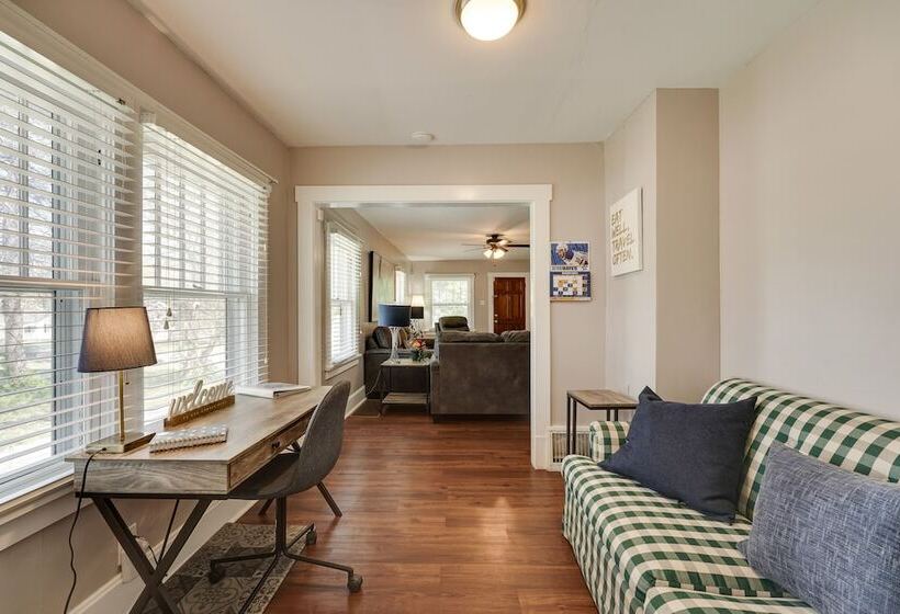 Dog Friendly Springfield Home < 1 Mi To Msu!