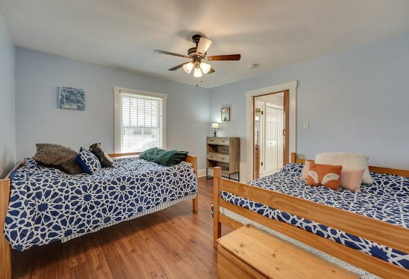 Dog Friendly Springfield Home < 1 Mi To Msu!