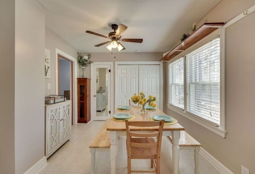 Dog Friendly Springfield Home < 1 Mi To Msu!