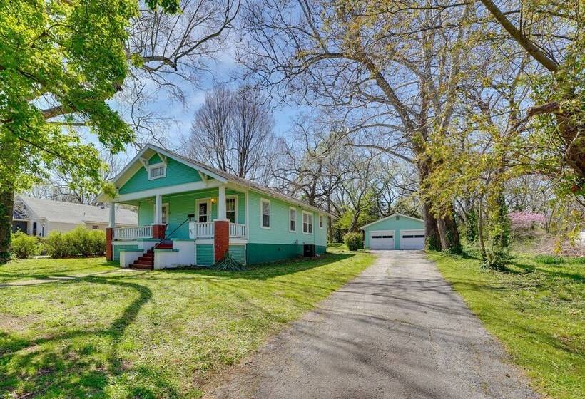 Dog Friendly Springfield Home < 1 Mi To Msu!