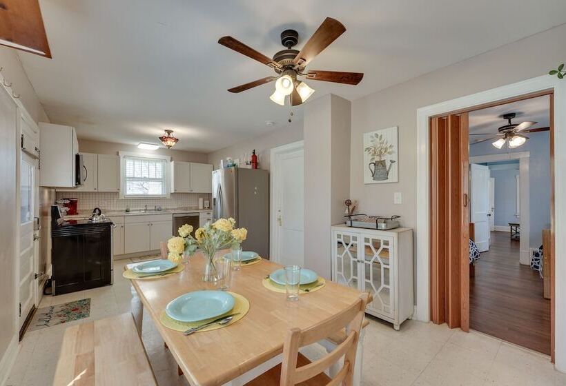 Dog Friendly Springfield Home < 1 Mi To Msu!