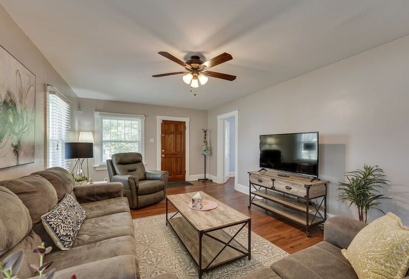 Dog Friendly Springfield Home < 1 Mi To Msu!