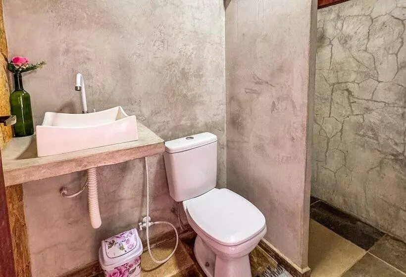 簡易ホテル Villa Pontinha