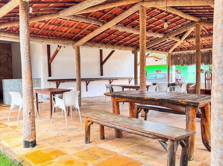 فندق فئة نجمة واحدة Villa Pontinha