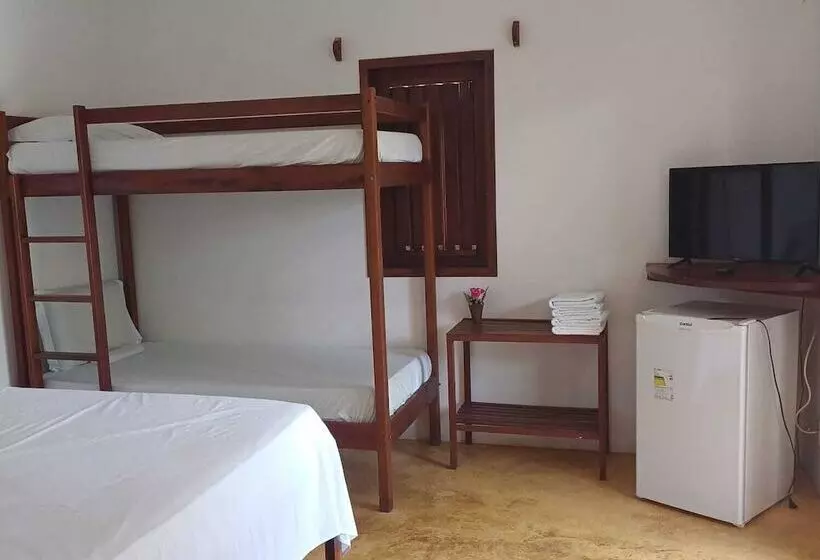 簡易ホテル Villa Pontinha