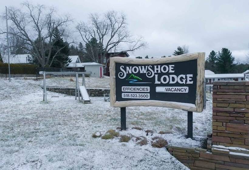 汽车旅馆 The Snowshoe Lodge