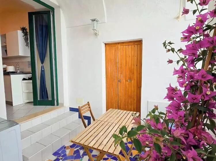 Majatalo Raito Guest House   Amalfi Coast