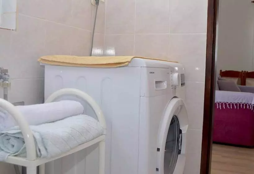 ペンション Room In Apartment   Charming Apartment Venilia Blue, Sleeps 4