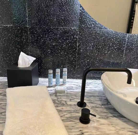 تختخواب و صبحانه Solar Dos Cantos Botanic House & Garden