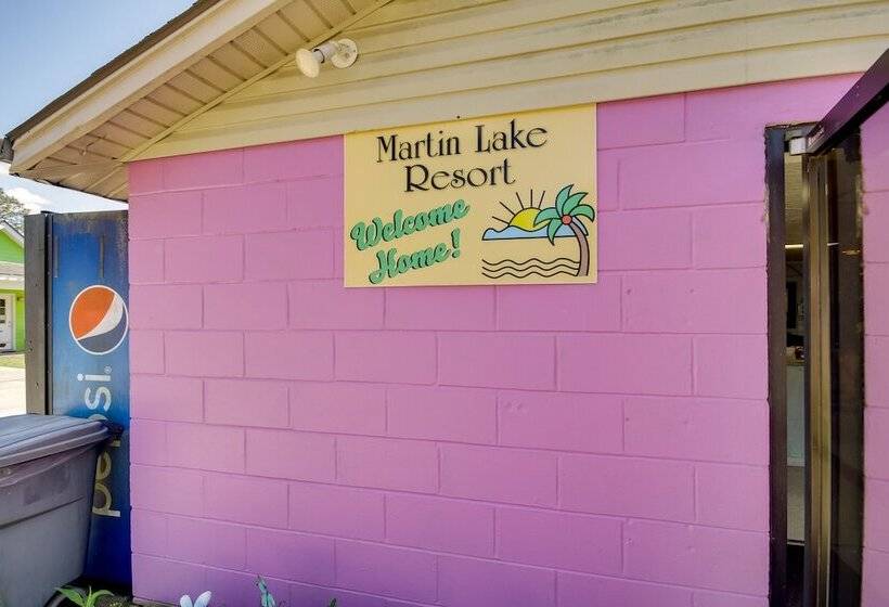 Biloxi Resort Cottage W/ Pool & Lake Access!