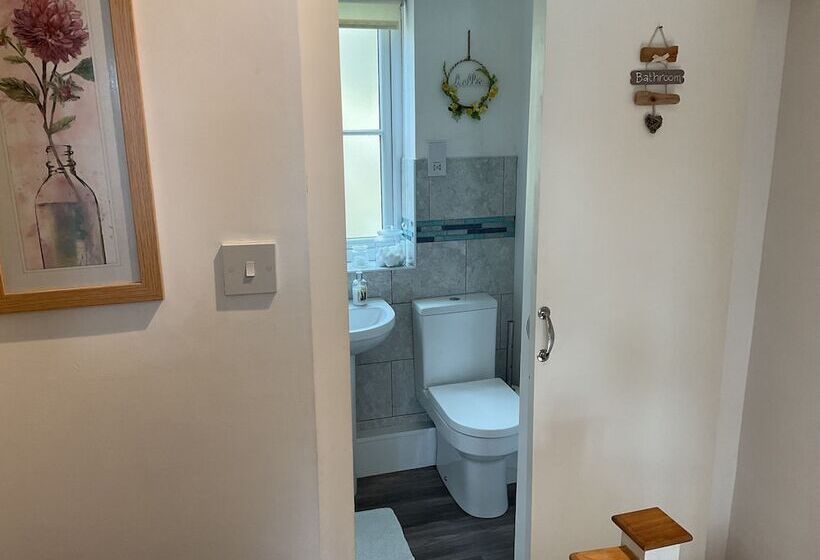 Captivating 2 Bed Cottage In Grewelthorpe