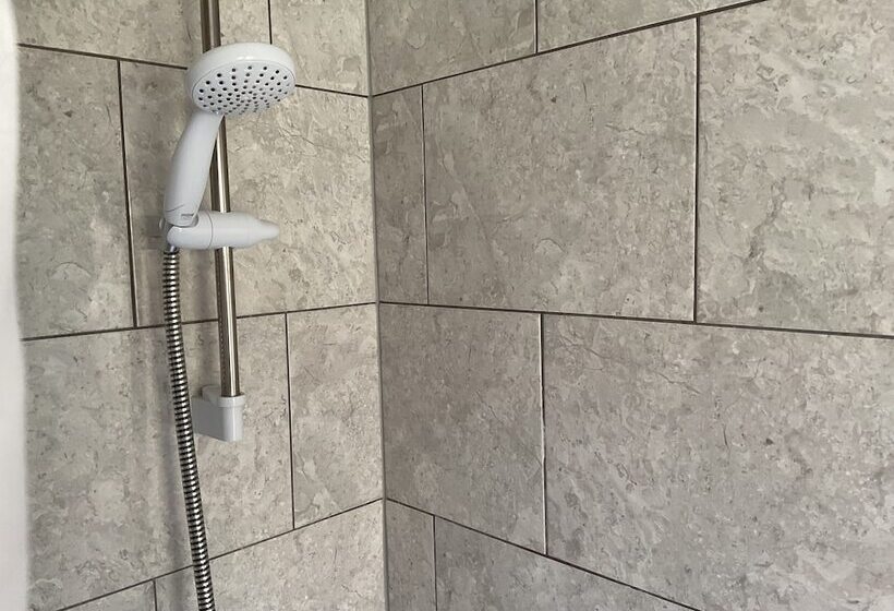 Captivating 2 Bed Cottage In Grewelthorpe