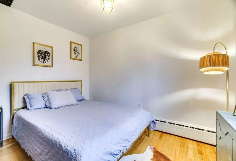 Outdoor Oasis: Cresco Family Home W/ Hot Tub