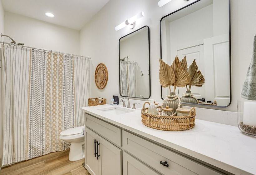 Chic Panama City Beach Home, Walk To Laguna Beach!