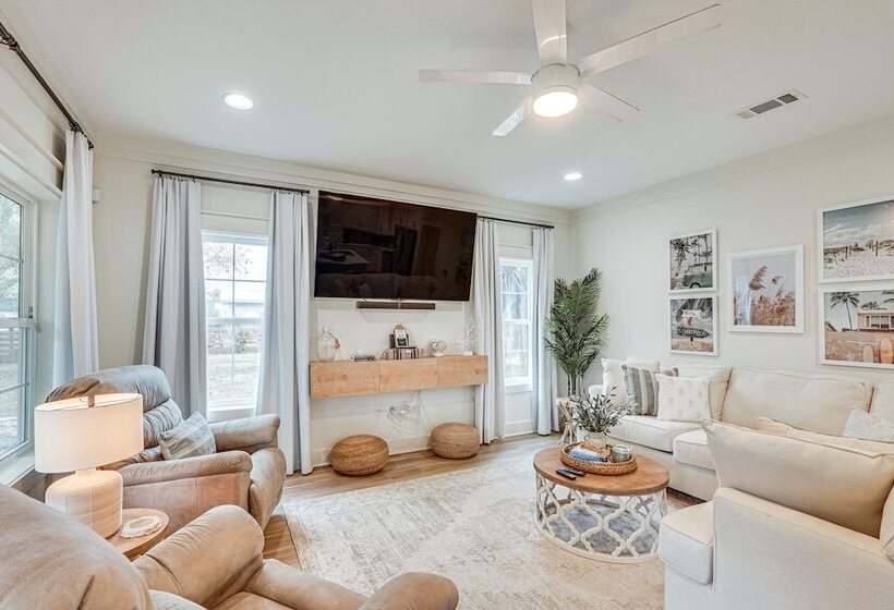 Chic Panama City Beach Home, Walk To Laguna Beach!