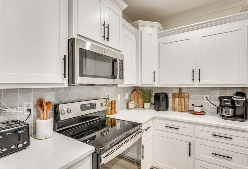 Chic Panama City Beach Home, Walk To Laguna Beach!