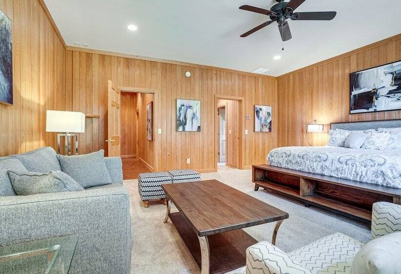 High End Helen Home: Heated Pool, Fire Pit + Views