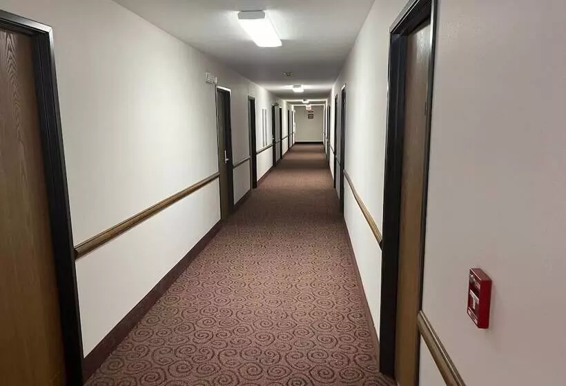 Hotelli Country Haven Inn