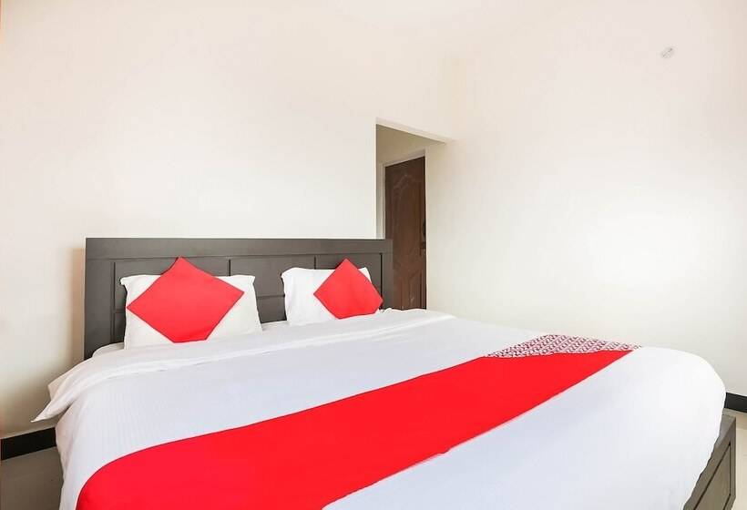 Отель Flagship Heaven Holidays