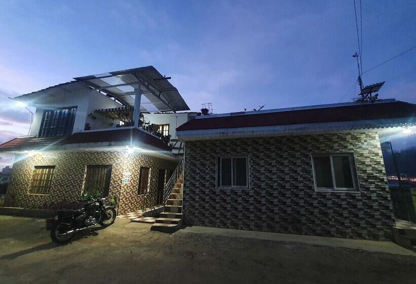 Отель Flagship Heaven Holidays