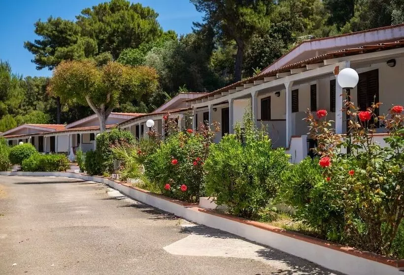 هتل Grotta Dell  Acqua