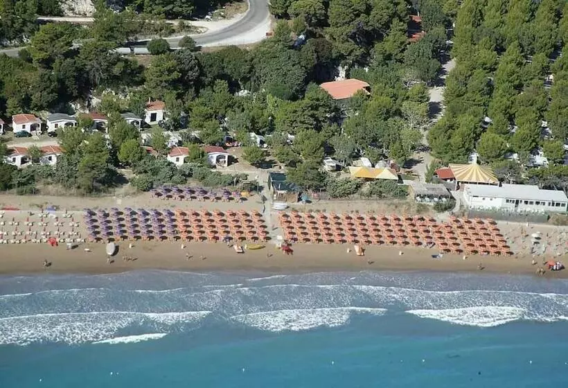 هتل Grotta Dell  Acqua