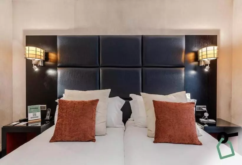 ホテル Hotiday Room Collection   Paris Arc De Triomphe
