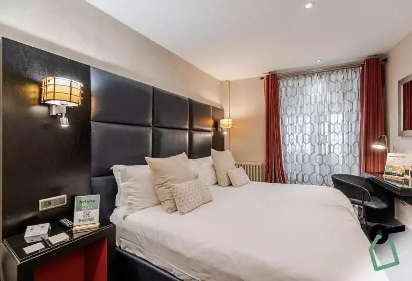 ホテル Hotiday Room Collection   Paris Arc De Triomphe