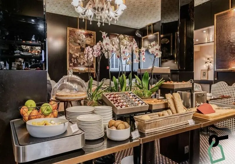 ホテル Hotiday Room Collection   Paris Arc De Triomphe