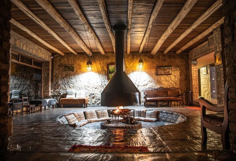 ホテル Refugio Pozo Azul