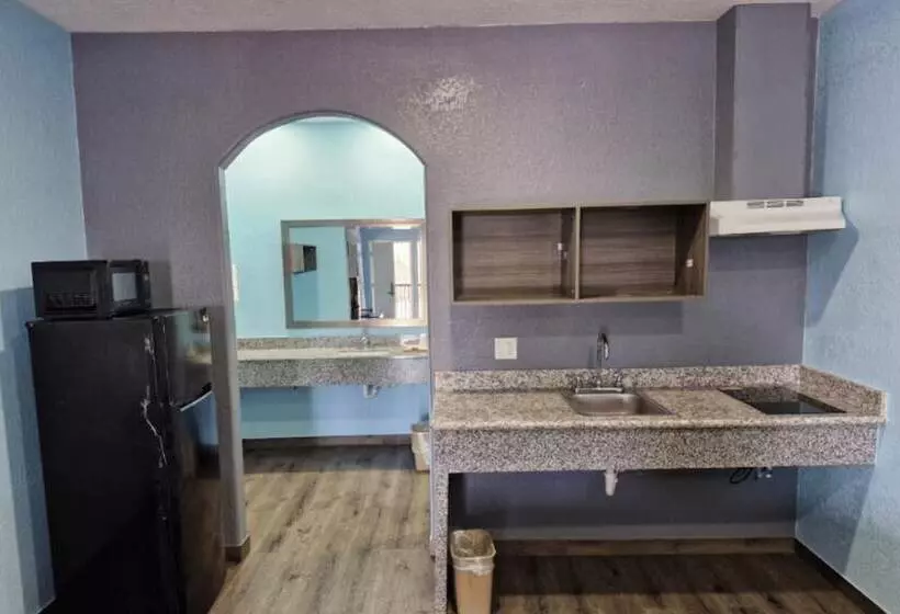 Hotelli Super Stay Inn And Suites