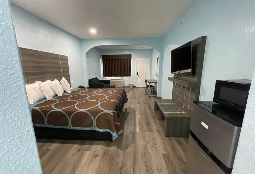 Hotelli Super Stay Inn And Suites