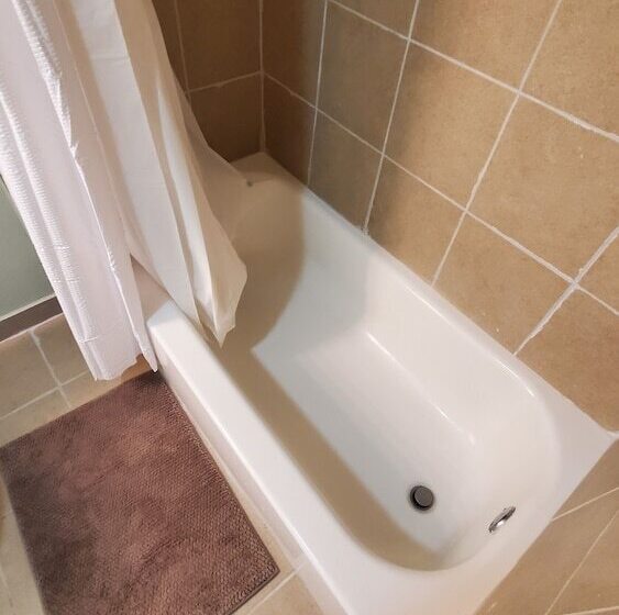 Отель The Miner S Lodge