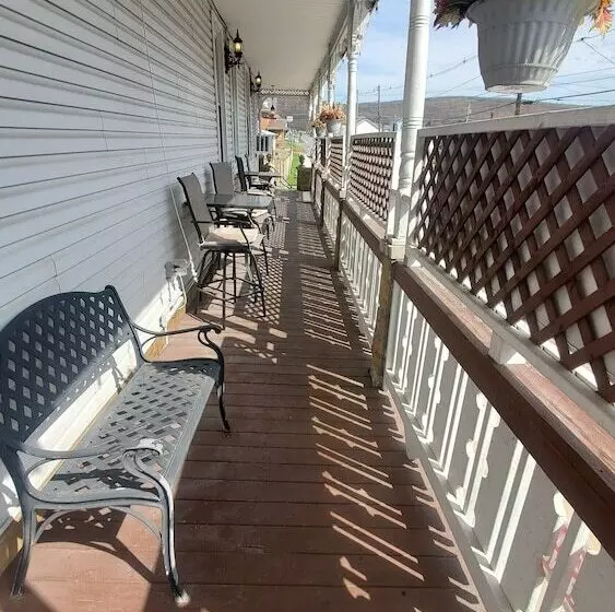 Hotelli The Miner S Lodge