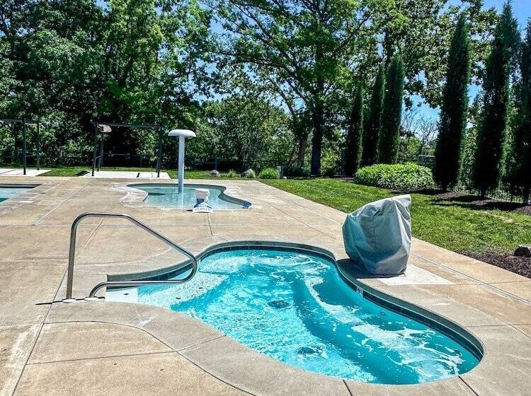 Kemper S Duet Cabins