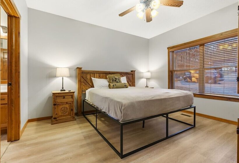 Kemper S Duet Cabins