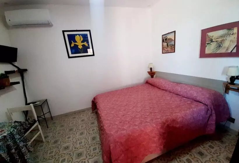 Majatalo Bed And Breakfast Villa Angelina