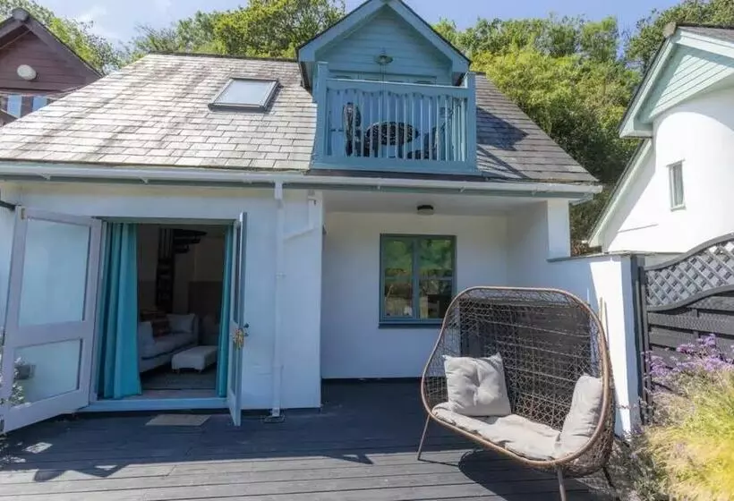 レジデンス 2 Bedrooms, Overlooking Little Petherick Creek