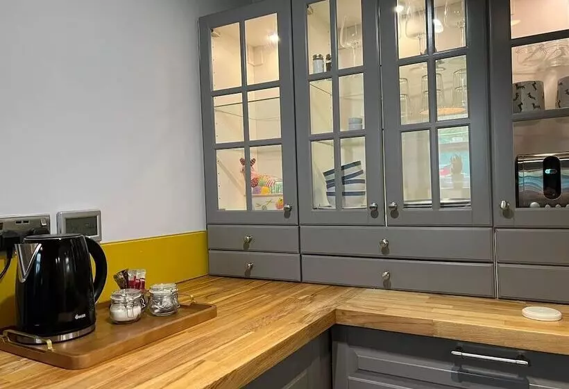 Residenssi Charming 2 Bed House In Llansteffan