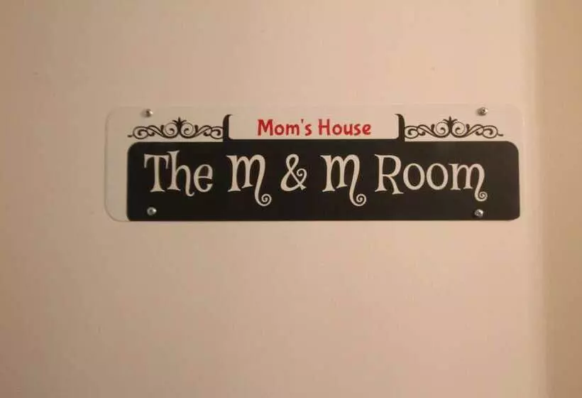 اقامتگاه Mom S House